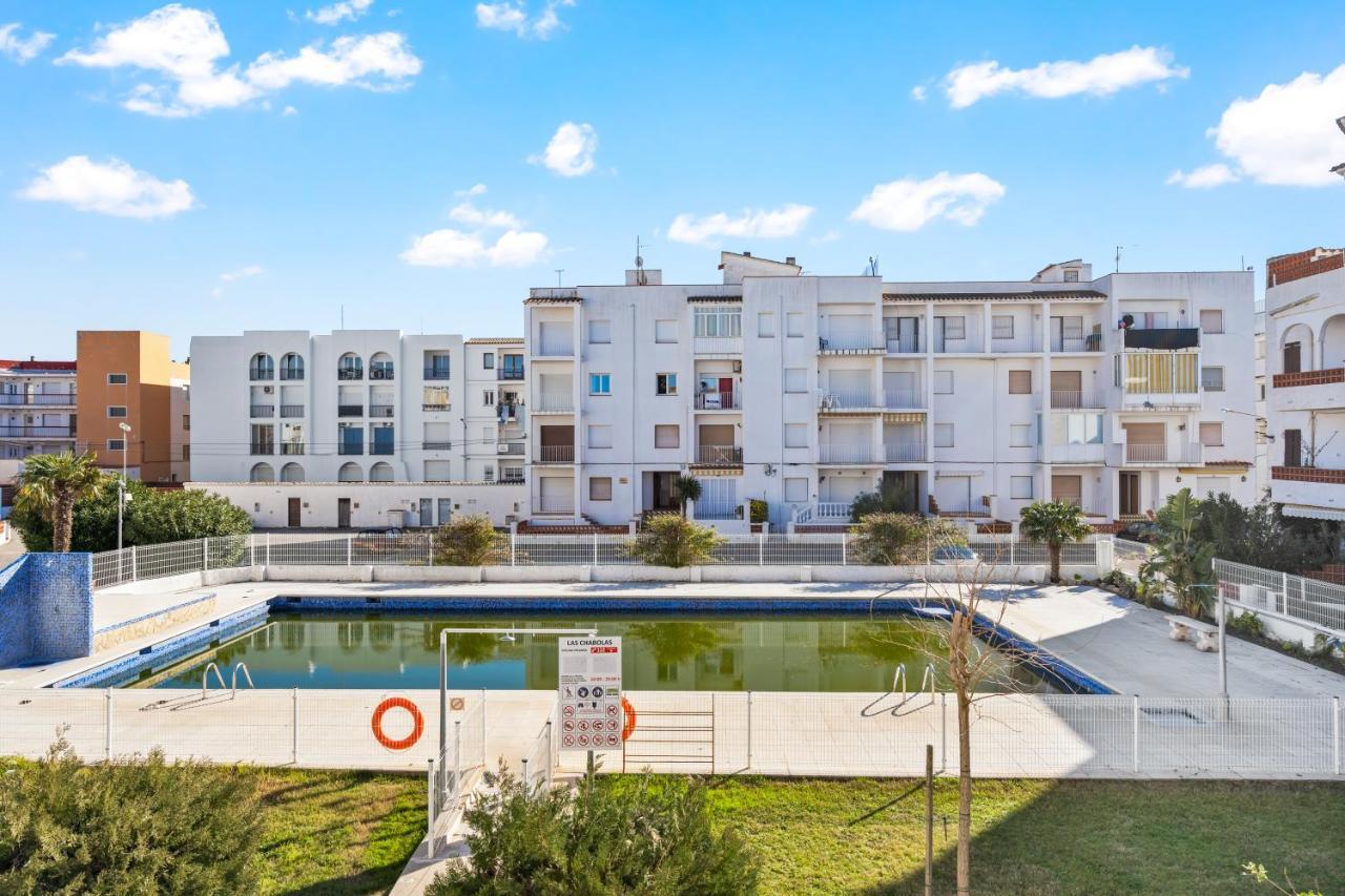 Apartamento Welcs -013- Con Terraza Y Piscina Apartman Empuriabrava Kültér fotó